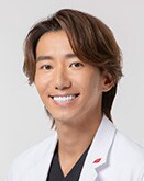 前田 純 歯科医師