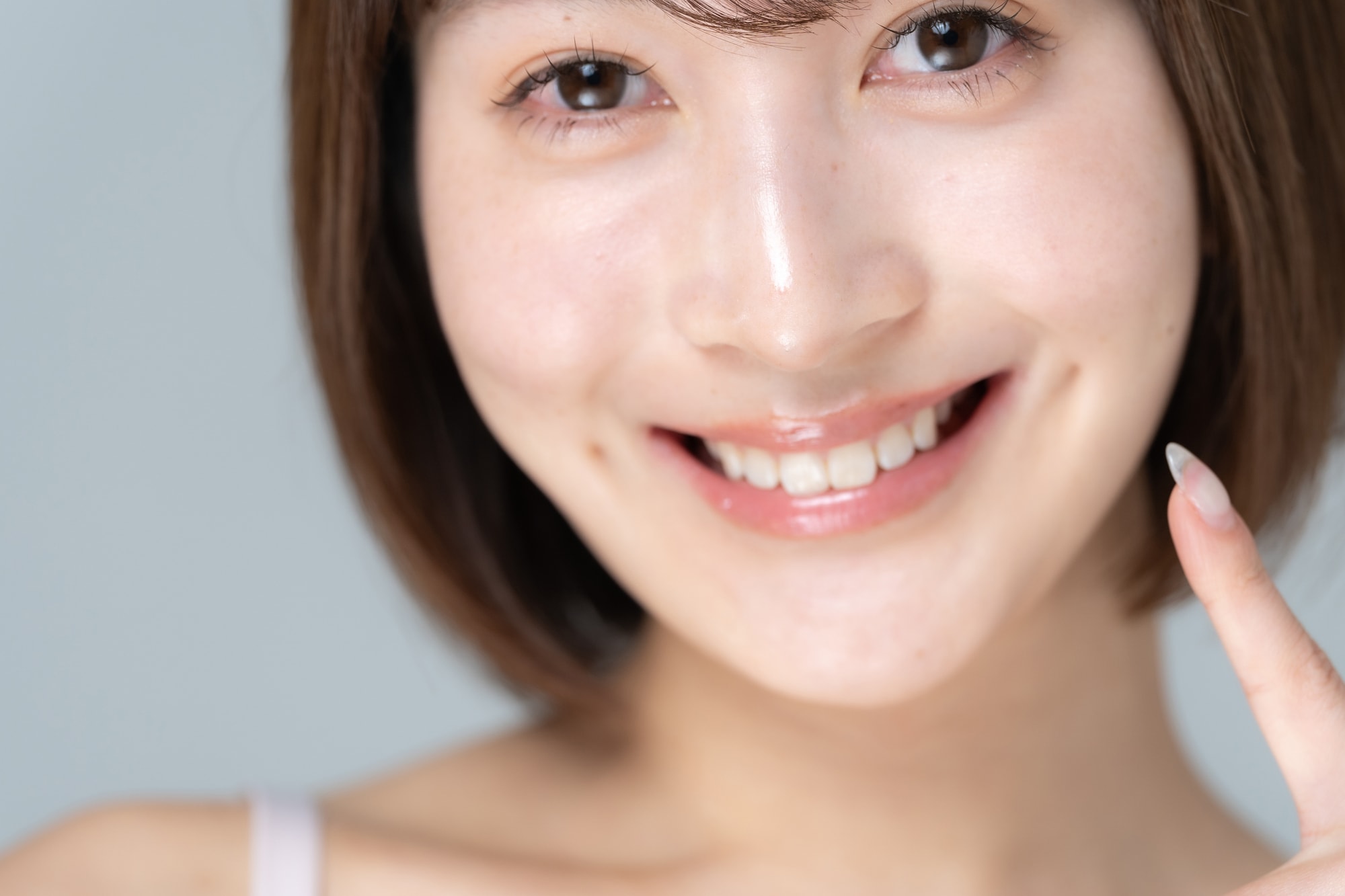 新宿で出っ歯の治療をするなら湘南美容歯科新宿院！