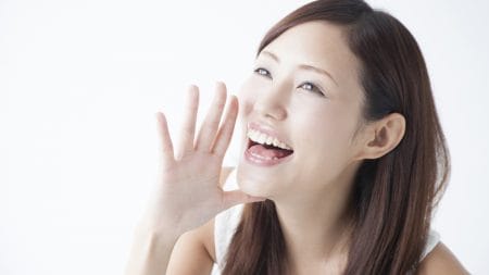 出っ歯の人はほうれい線ができやすい？