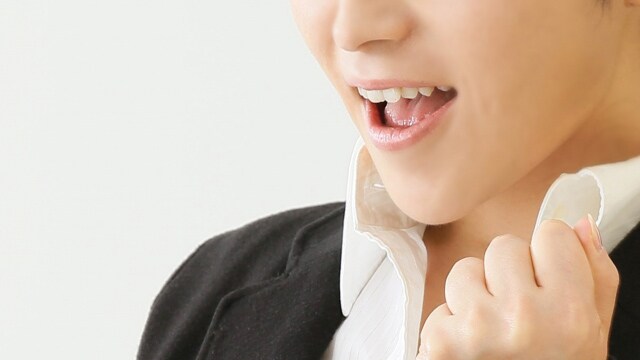 仮歯にヒビ割れが起きたらどうすれば良いの？