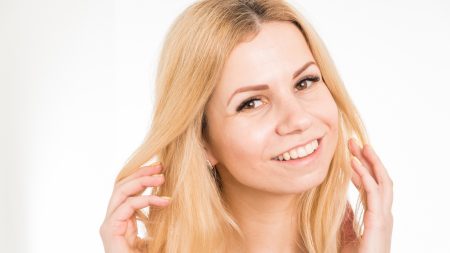 歯の黄ばみは女性の魅力を軽減させてしまう？
